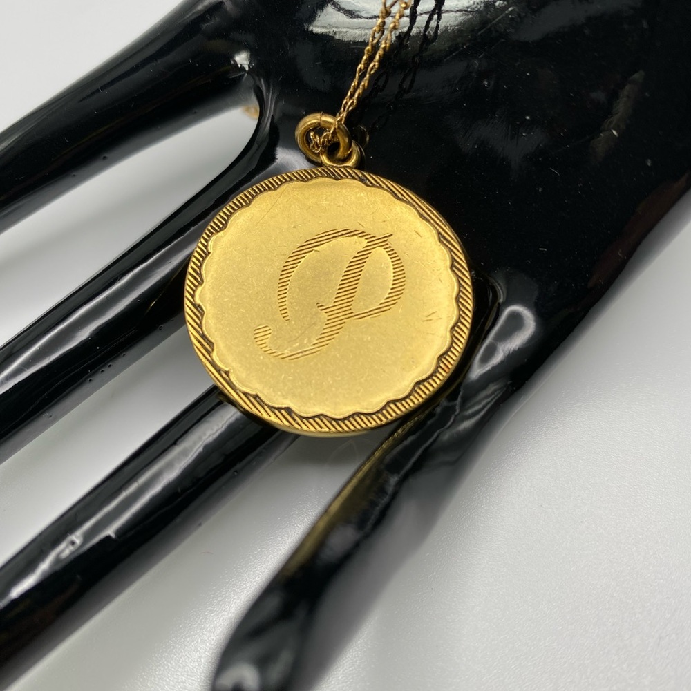 John Wind Maximal Art Letter P Initial Necklace. Brand new